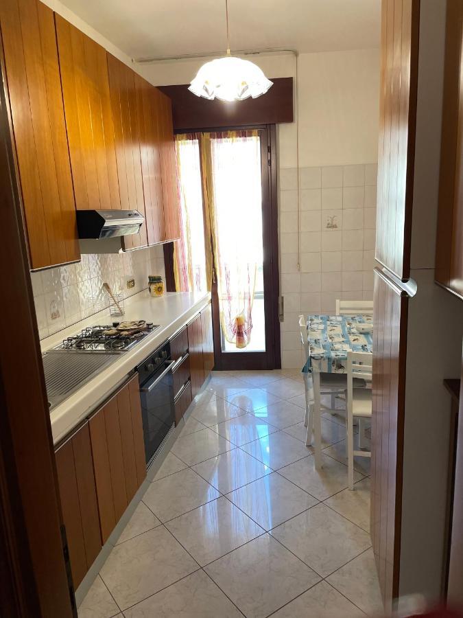 Casa Norma Leilighet Sottomarina Eksteriør bilde